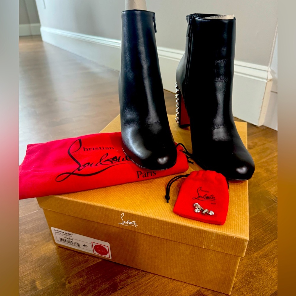 Like new Christian Louboutin size 40 suzi folk calf 85 boots